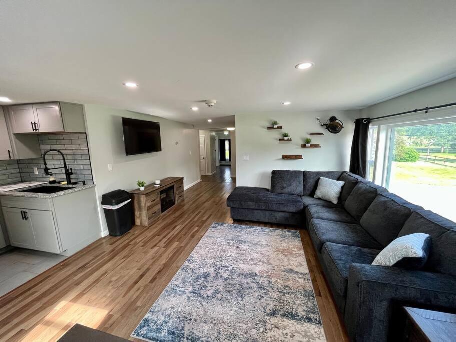 2 Bed Berkshire Getaway @ Stephentown Hotel Экстерьер фото