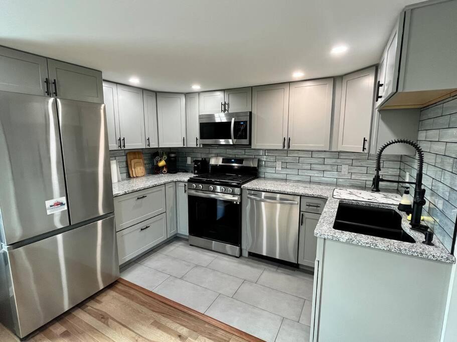 2 Bed Berkshire Getaway @ Stephentown Hotel Экстерьер фото